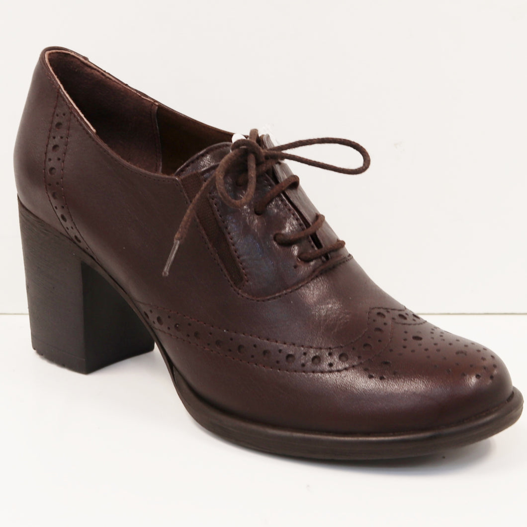 WINGTIP HEEL