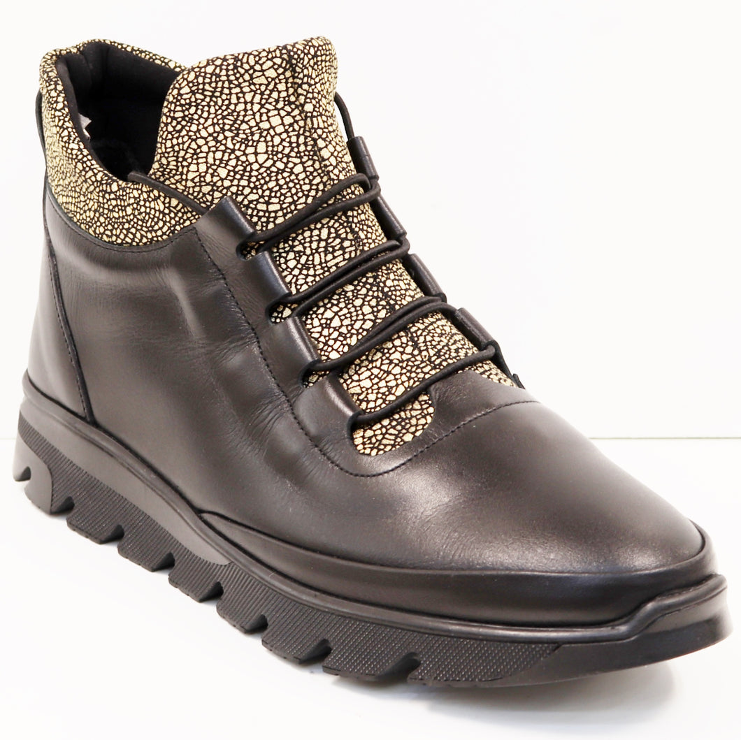 GOLD PRINT ANKLE BOOTIE