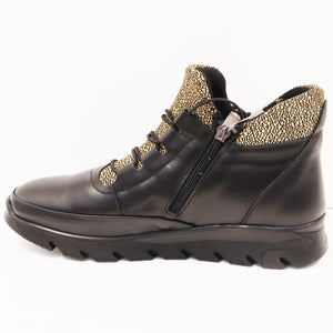 GOLD PRINT ANKLE BOOTIE