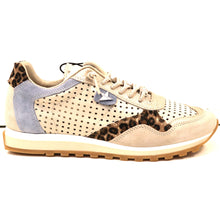 Load image into Gallery viewer, SLIP-ON SNEAKER
