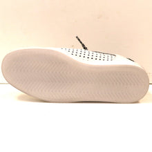 Load image into Gallery viewer, GLITTER STAR SNEAKER
