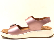 Load image into Gallery viewer, ADJUST SANDAL
