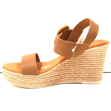 Load image into Gallery viewer, BUCKLE STRAP WEDGE
