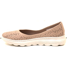 Load image into Gallery viewer, LASER CUT FLAT
