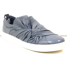 Load image into Gallery viewer, BOW ATHLETIC CASUAL
