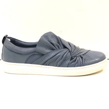 Load image into Gallery viewer, BOW ATHLETIC CASUAL
