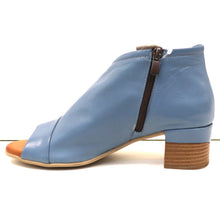 Load image into Gallery viewer, OPEN SIDE HEEL

