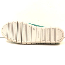 Load image into Gallery viewer, CASUAL SLIP-ON
