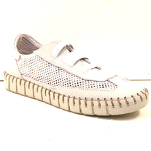 Load image into Gallery viewer, CASUAL SLIP-ON
