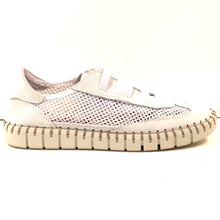 Load image into Gallery viewer, CASUAL SLIP-ON
