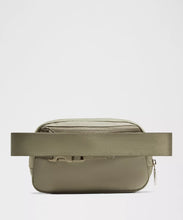 Load image into Gallery viewer, EVERYWHERE BELT BAG
