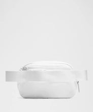 Load image into Gallery viewer, EVERYWHERE BELT BAG
