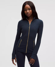 Load image into Gallery viewer, DEFINE-JACKET-NULU-FRONT-VIEW
