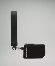 Load image into Gallery viewer, DUAL POUCH WRISTLET
