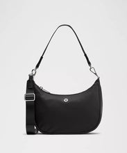 Load image into Gallery viewer, CITY-ESSENTIALS-SMALL-SHOULDER-BAG-3L-FRONT-VIEW
