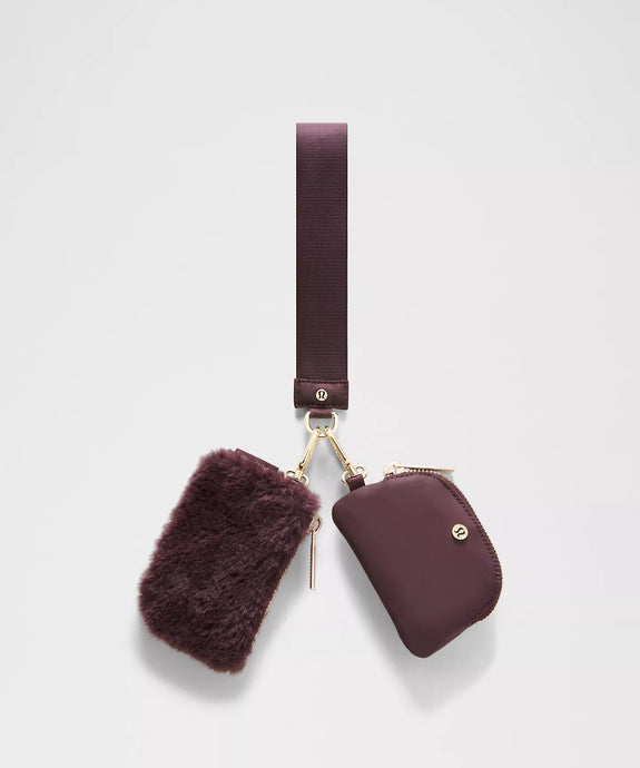 DUAL-POUCH-FRONT-VIEW