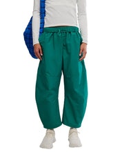 Load image into Gallery viewer, GAME-DAY-PANT-FRONT-VIEW
