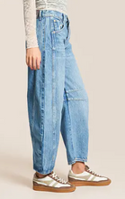 Load image into Gallery viewer, GOOD LUCK MID-RISE BARREL JEAN
