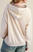 Load image into Gallery viewer, TEDDY BEAR PATCH LONG SLEEVE

