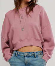 Load image into Gallery viewer, SKYLINE TEE
