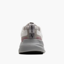 Load image into Gallery viewer, WOMEN'S ARIEL GTS 26
