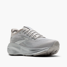 Load image into Gallery viewer, WOMEN'S ADRENALINE GTS 25
