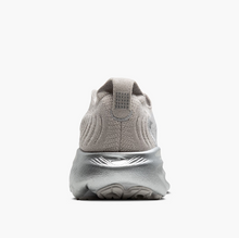 Load image into Gallery viewer, WOMEN'S ADRENALINE GTS 25
