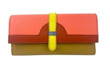 Load image into Gallery viewer, HALF MOON WALLET PRINT
