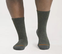 Load image into Gallery viewer, MEN'S SOLID CUSHION MICRO CREW SOCK
