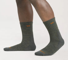 Load image into Gallery viewer, MEN'S SOLID CUSHION MICRO CREW SOCK
