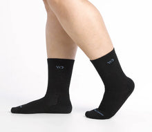 Load image into Gallery viewer, WOMEN'S SOLID CUSHION CREW SOCK
