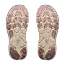 Load image into Gallery viewer, WOMEN'S CLIFTON 11
