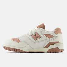 Load image into Gallery viewer, WOMEN'S 550
