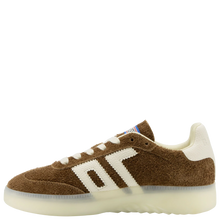 Load image into Gallery viewer, BOSTON LS IN BROWN MILK SNEAKERS
