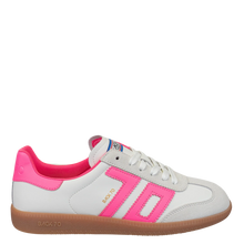 Load image into Gallery viewer, CLOUD 2505 IN FLUORESCENT PINK SNEAKERS
