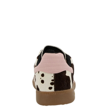 Load image into Gallery viewer, CLOUD COW PRINT
