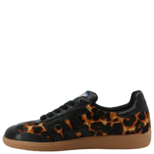Load image into Gallery viewer, CLOUD P IN LEOPARD BLACK SNEAKERS
