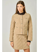 Load image into Gallery viewer, QUILTED JACKET
