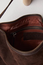 Load image into Gallery viewer, FINN FRINGE SHOULDER BAG
