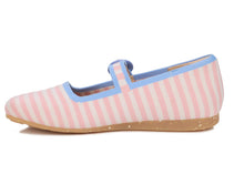 Load image into Gallery viewer, WOMEN'S KNIT FLAT NAOMI
