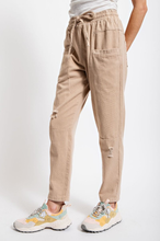 Load image into Gallery viewer, WASHED TWILL PANTS
