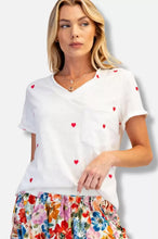 Load image into Gallery viewer, HEARTS TEE

