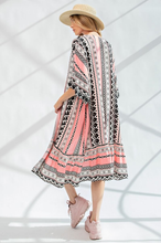 Load image into Gallery viewer, PRINTED OPEN KIMONO

