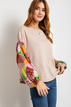 Load image into Gallery viewer, PRINTED SLEEVES COTTON TOP
