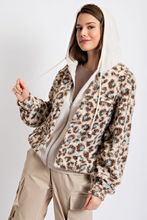 Load image into Gallery viewer, ZIP UP TEDDY FUR JACKET
