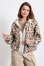 Load image into Gallery viewer, ZIP UP TEDDY FUR JACKET
