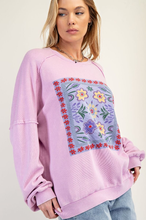 Load image into Gallery viewer, FLOWER SWEATSHIRT
