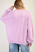Load image into Gallery viewer, FLOWER SWEATSHIRT

