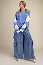Load image into Gallery viewer, LONG SLEEVE SHELLS ON SLEEVES
