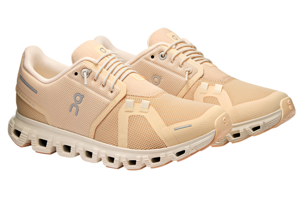 WOMEN'S CLOUD 6